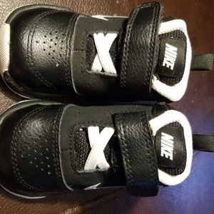 Infant nike air maxes